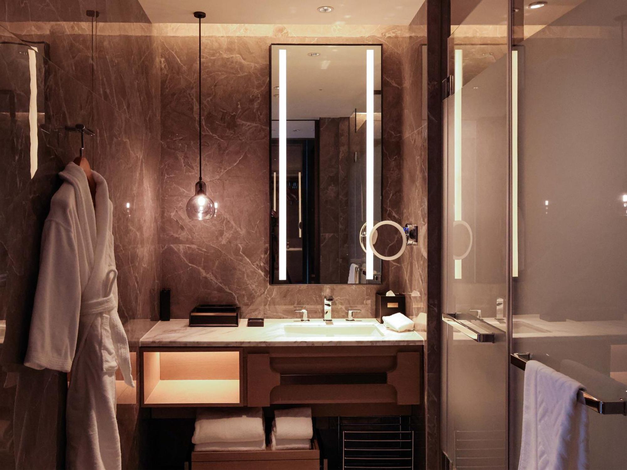 Doubletree By Hilton Chengdu Riverside - Close To Panda Base And Chengdu East Railway Zewnętrze zdjęcie