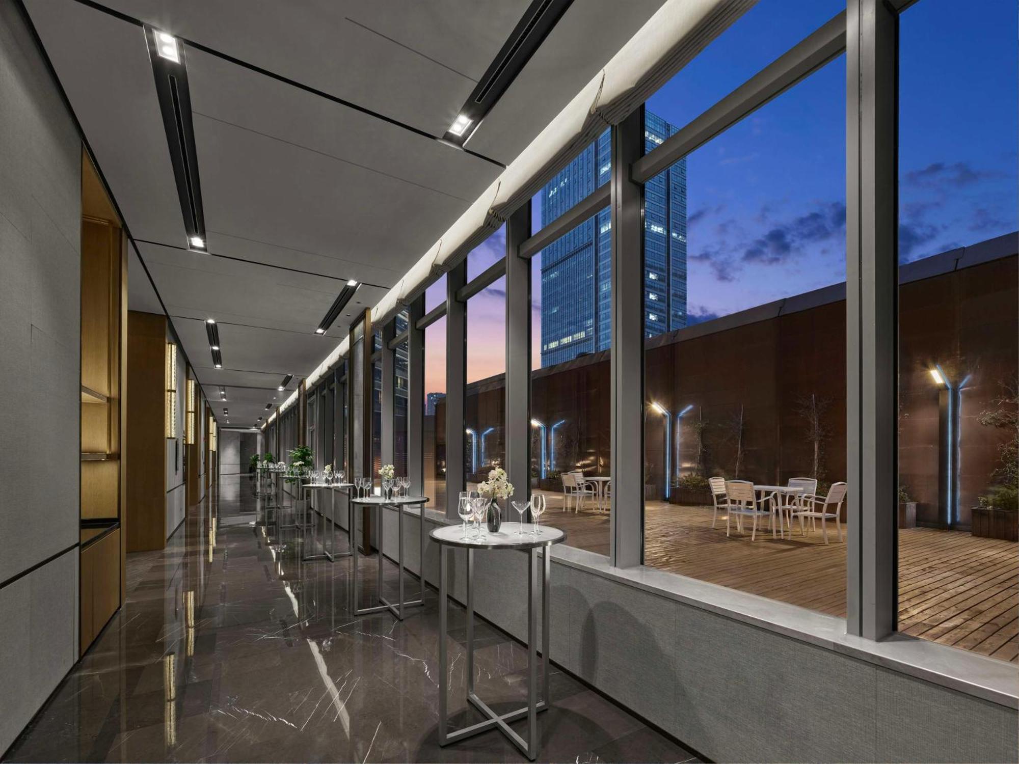 Doubletree By Hilton Chengdu Riverside - Close To Panda Base And Chengdu East Railway Zewnętrze zdjęcie