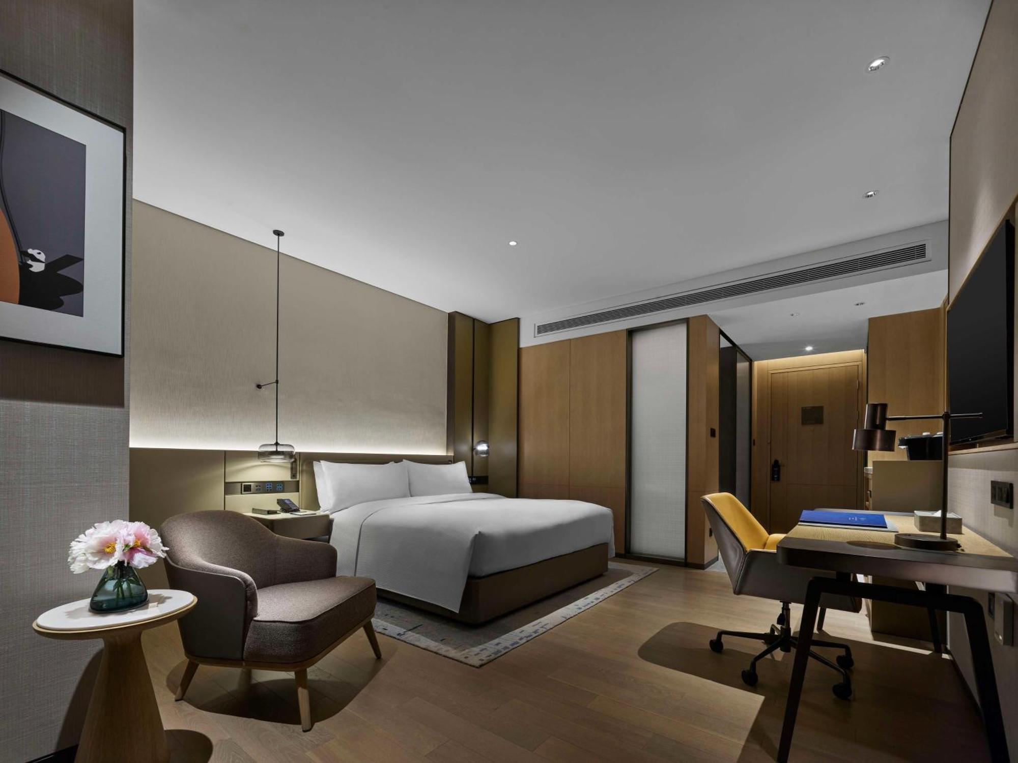 Doubletree By Hilton Chengdu Riverside - Close To Panda Base And Chengdu East Railway Zewnętrze zdjęcie