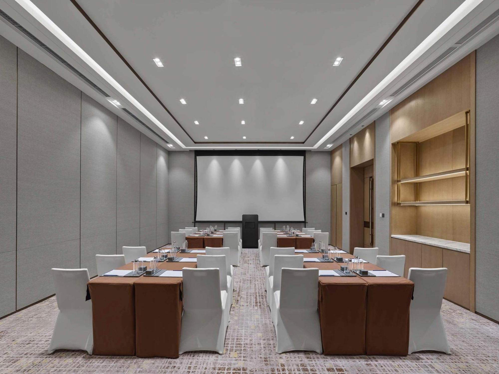 Doubletree By Hilton Chengdu Riverside - Close To Panda Base And Chengdu East Railway Zewnętrze zdjęcie